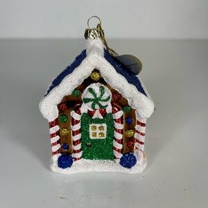 The Danbury Mint Blown Glass Gingerbread House